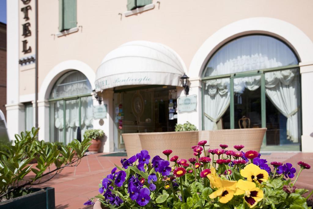 Hotel Bentivoglio Residenza D'Epoca Exteriör bild